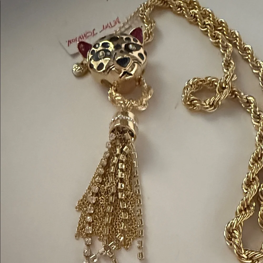 Betsey Johnson Gold Leopard Pendant Necklace NWT - Picture 5 of 13